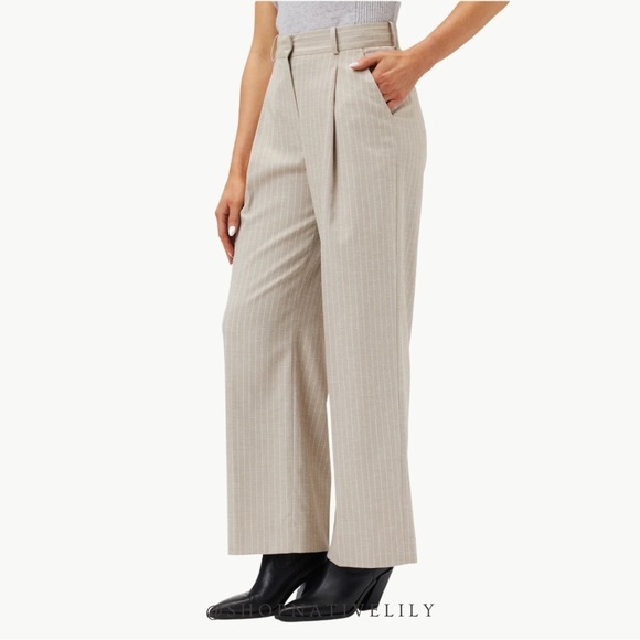 NWT Amour Vert Women’s Pleated Wide Leg Trouser | Sz 8 | Natural (Tan) Striped - Picture 3 of 15